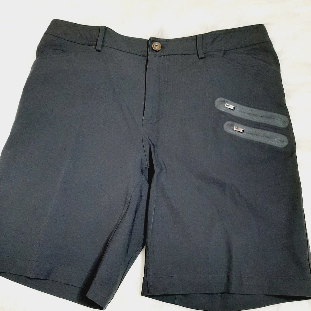 Lululemon mens shorts